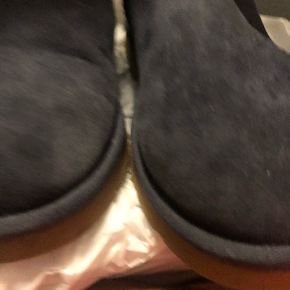 Blue bailey button ugg boots - Picture 6 of 8